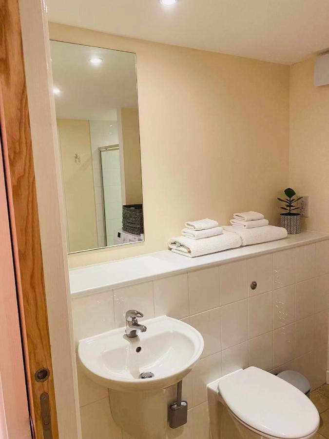 Ferienwohnung 2 Bed 2 Bath With Private Parking EDI Exterior foto