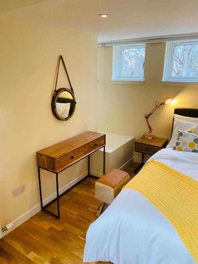Ferienwohnung 2 Bed 2 Bath With Private Parking EDI Exterior foto